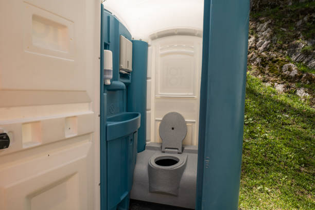 Best Portable toilet rental cost  in Bridgeport, AL